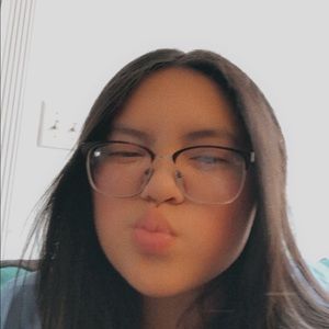 Meet your Posher, Sandy